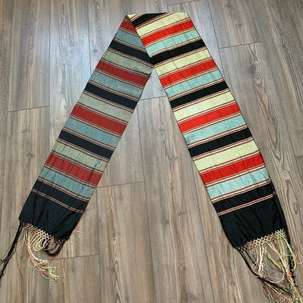 Scarf - Picture 3 of 4